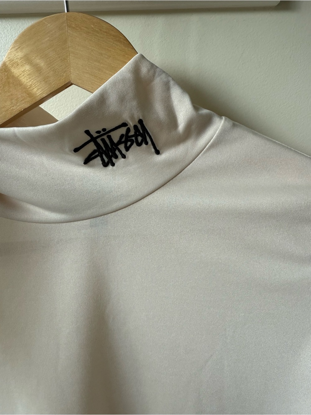 STUSSY Anna Mock Neck Long Sleeve Tissue Tee Shirt Streetwear‎ Y2K Skater S